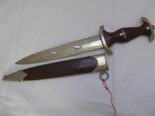 SA dagger with manufacturer J.A. Henckel's twin factory in Solingen