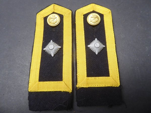 Kriegsmarine shoulder boards / shoulder pieces - boatswain