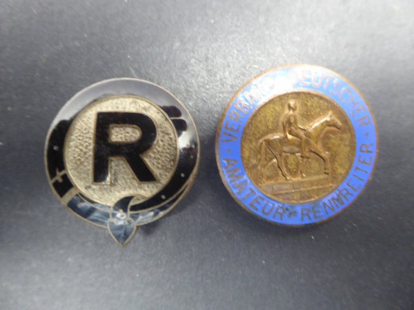 2x badges - Reich Association for Breeding and Testing of German Warmbloods + Association of German Amateur Racing Riders