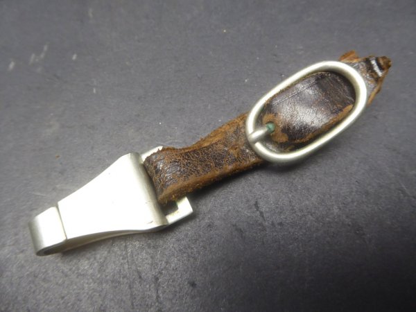 Early SA dagger hanger
