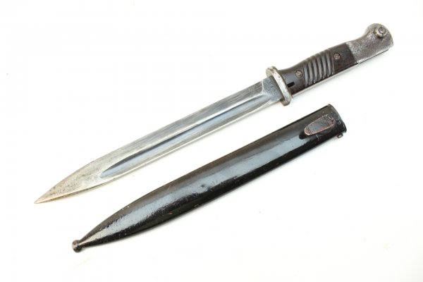 ww2 German K98 bayonet for sidearms, Bakelite handle, manufacturer E. & F. Hörster, matching numbers