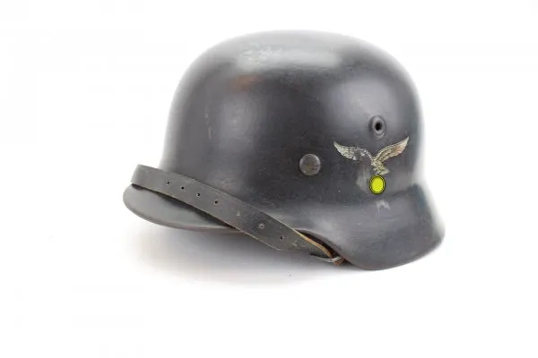 Wehrmacht M40 Luftwaffe Stahlhelm SE66 Hersteller und einem Abzeichen